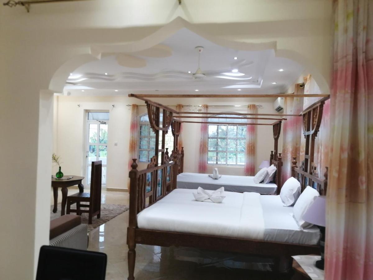 Salhiya Lodge Zanzibar Стая снимка